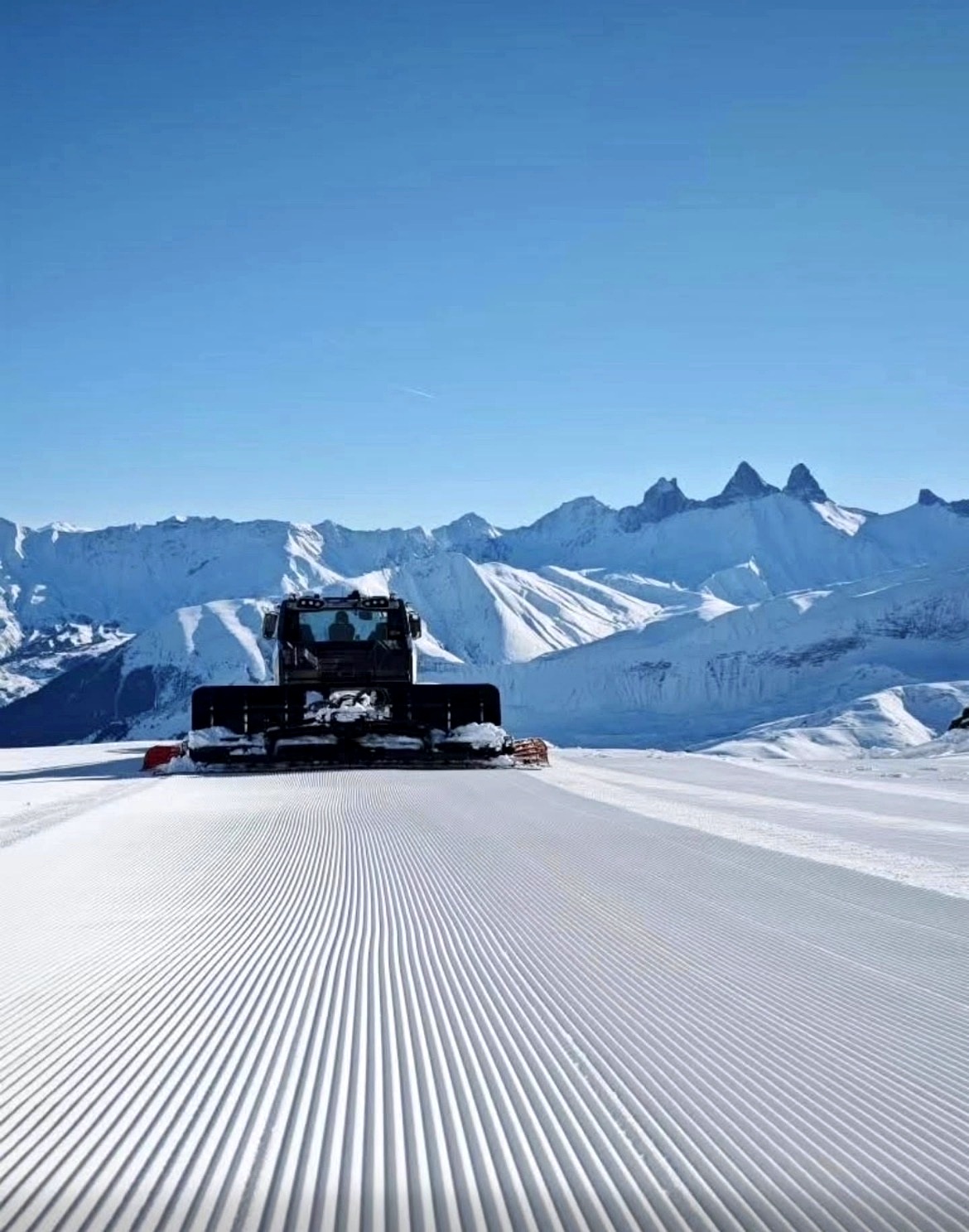 Piste préparée dans les Sybelles